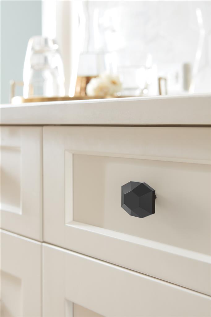 St. Vincent Rectangle Cabinet Knob