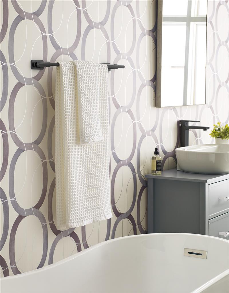 Bronx Towel Bar