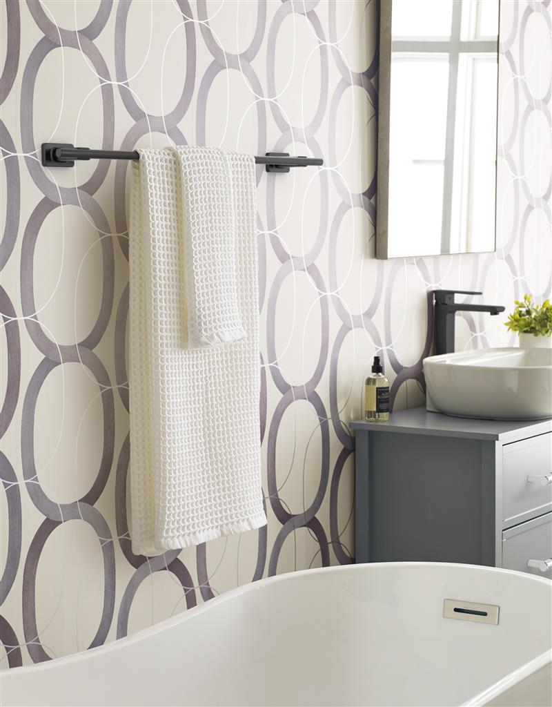 Bronx Towel Bar