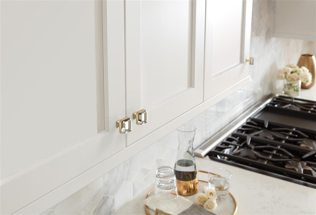 Glacio Premium Square Cabinet Knob