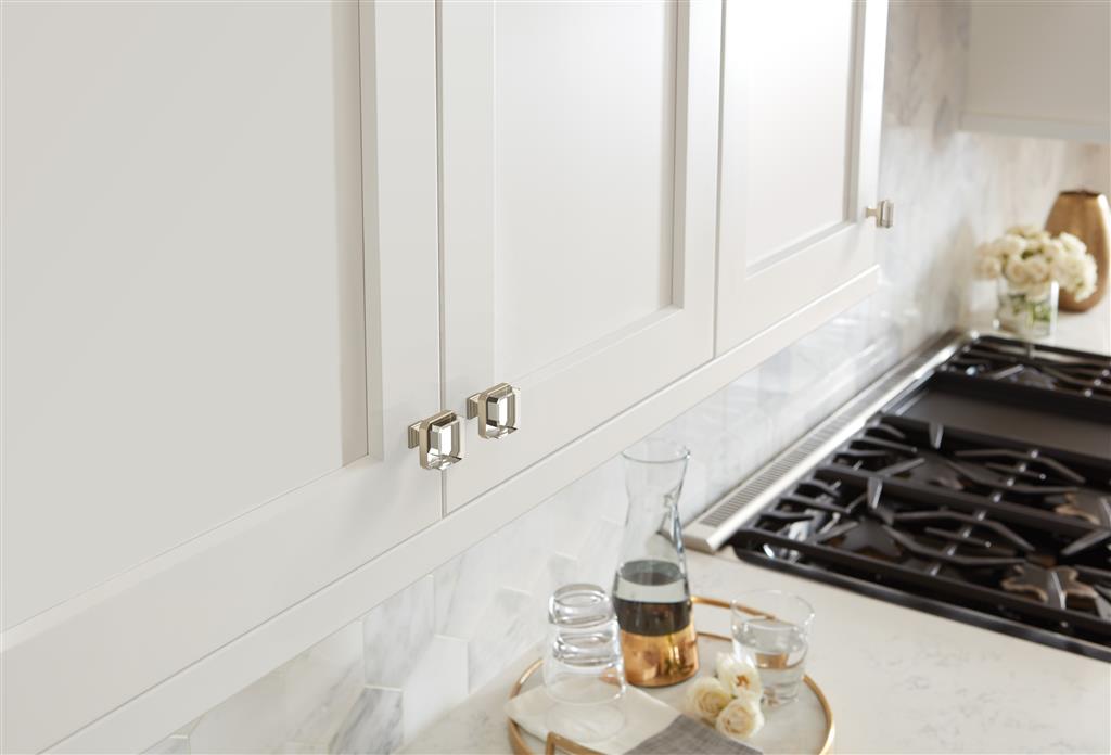 Glacio Premium Square Cabinet Knob