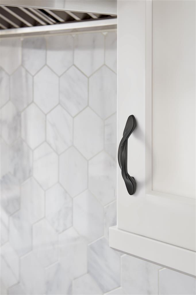 Intertwine Cabinet Pull