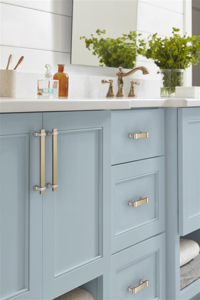 Overton Cabinet Pull