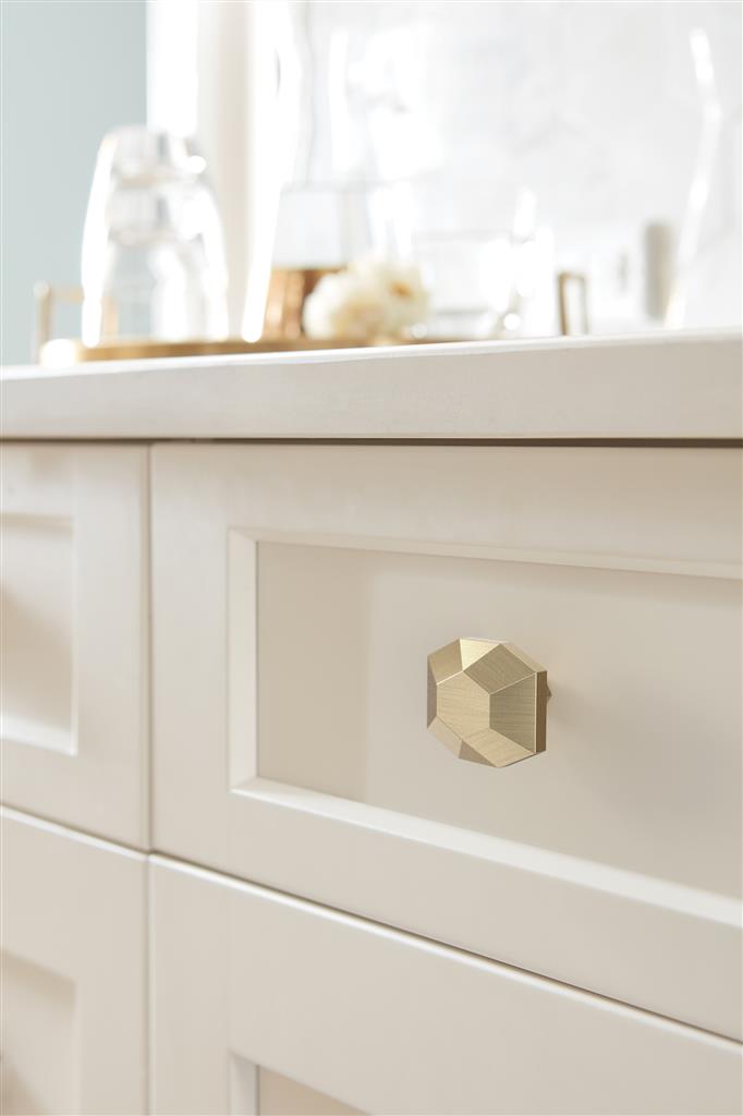 St. Vincent Rectangle Cabinet Knob