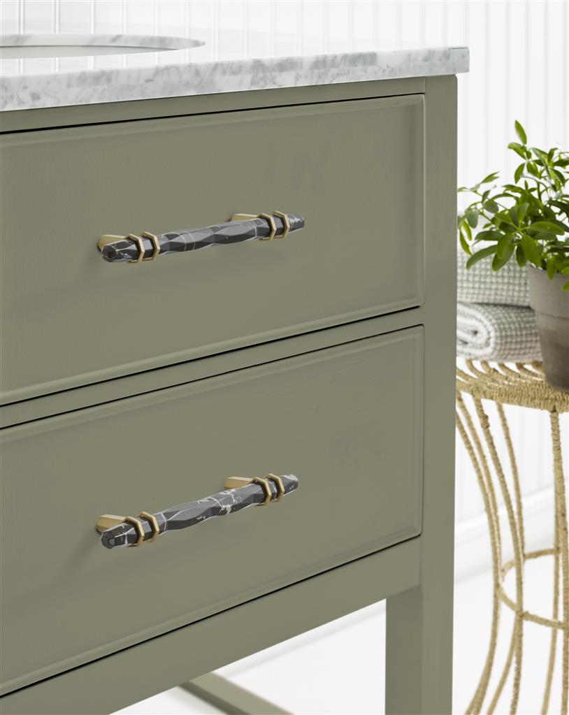 Carrione™ Cabinet Pull