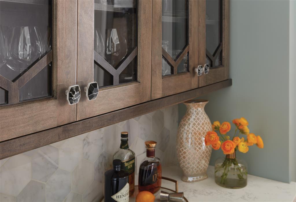 Carrione™ Rectangle Knob