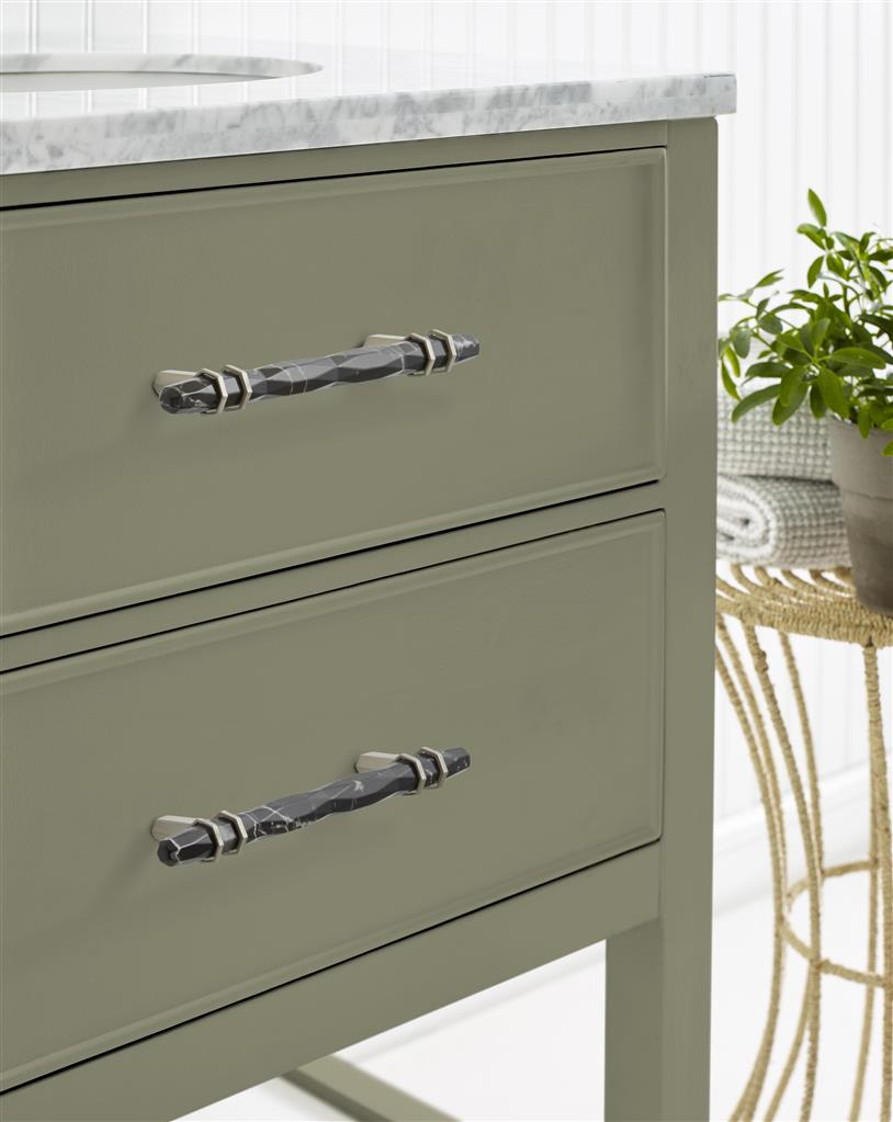 Carrione™ Cabinet Pull