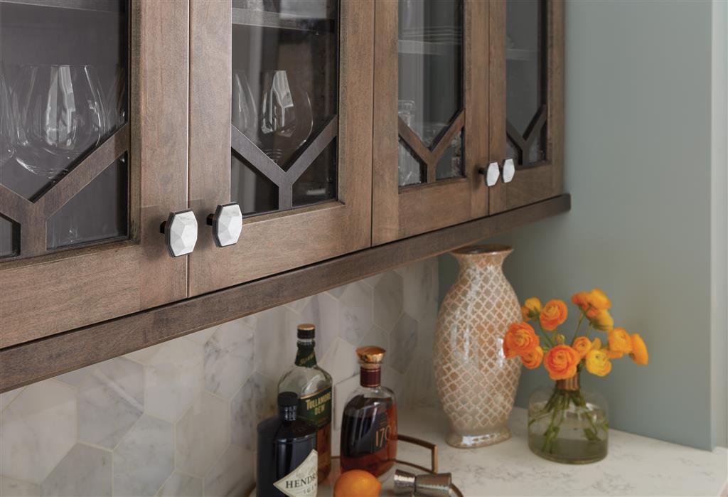 Carrione™ Rectangle Knob
