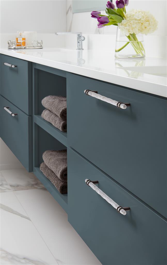 Carrione™ Cabinet Pull
