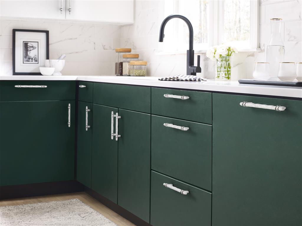 Carrione™ Cabinet Pull