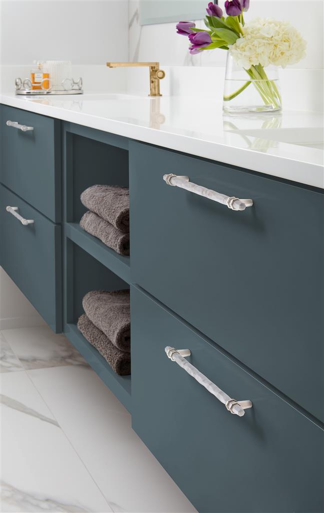 Carrione™ Cabinet Pull