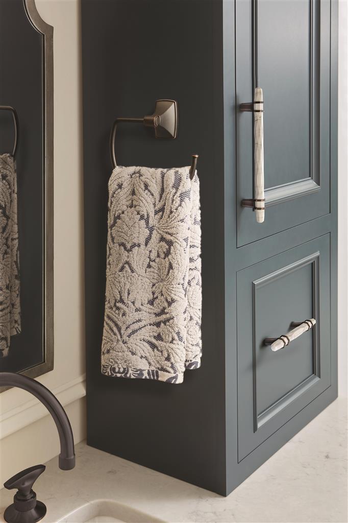 Carrione™ Cabinet Pull
