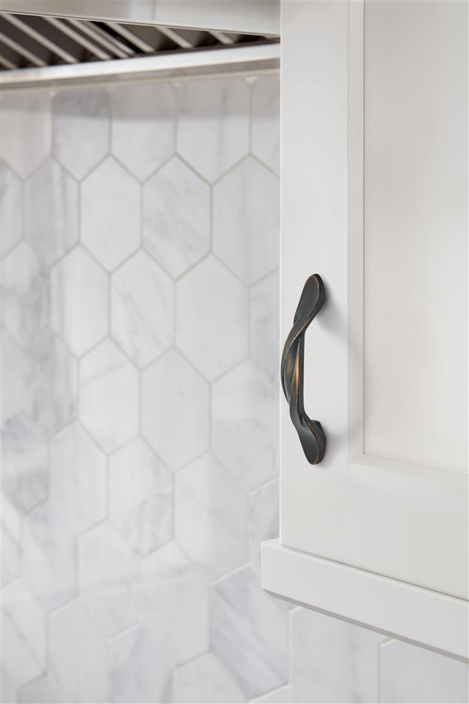 Intertwine Cabinet Pull
