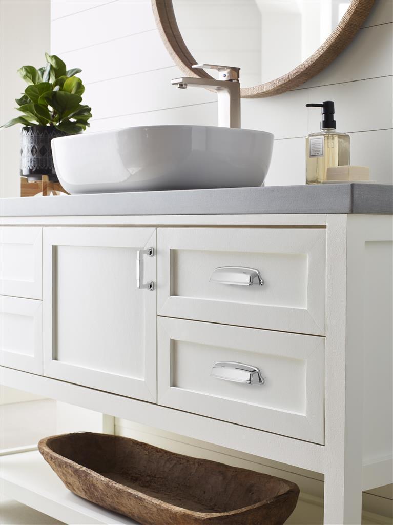 Stature Cabinet Pull