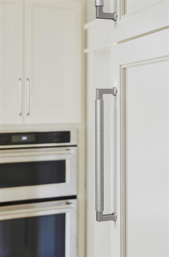 Balata Cabinet Pull
