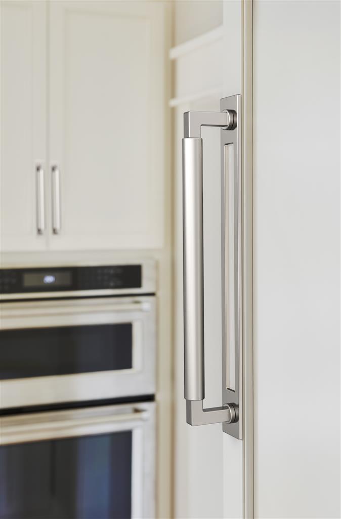 Medora Appliance Pull Backplate
