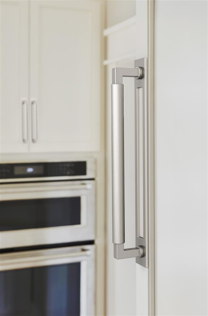 Medora Appliance Pull Backplate