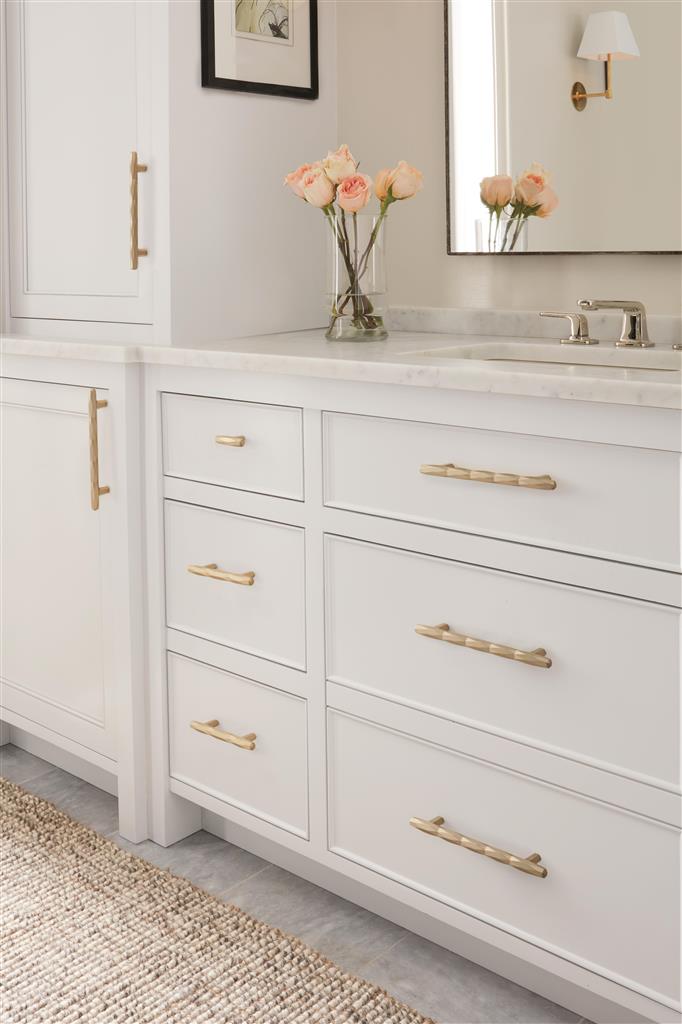 St. Vincent Cabinet Knob