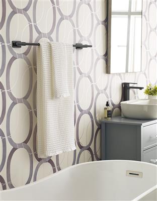 Bronx Towel Bar