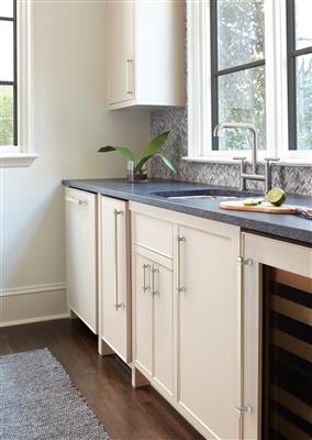 Overton Cabinet Pull