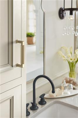 Balata Cabinet Pull