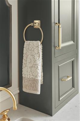 Stature Cabinet Pull