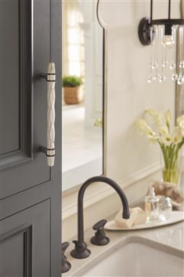 Carrione™ Cabinet Pull