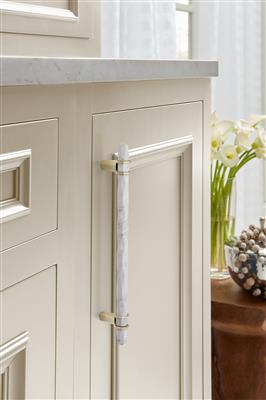 Carrione™ Cabinet Pull