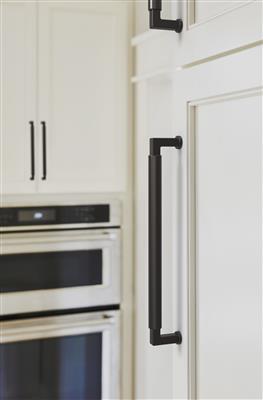 Balon Cabinet Pull
