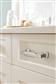 Stature Cabinet Pull